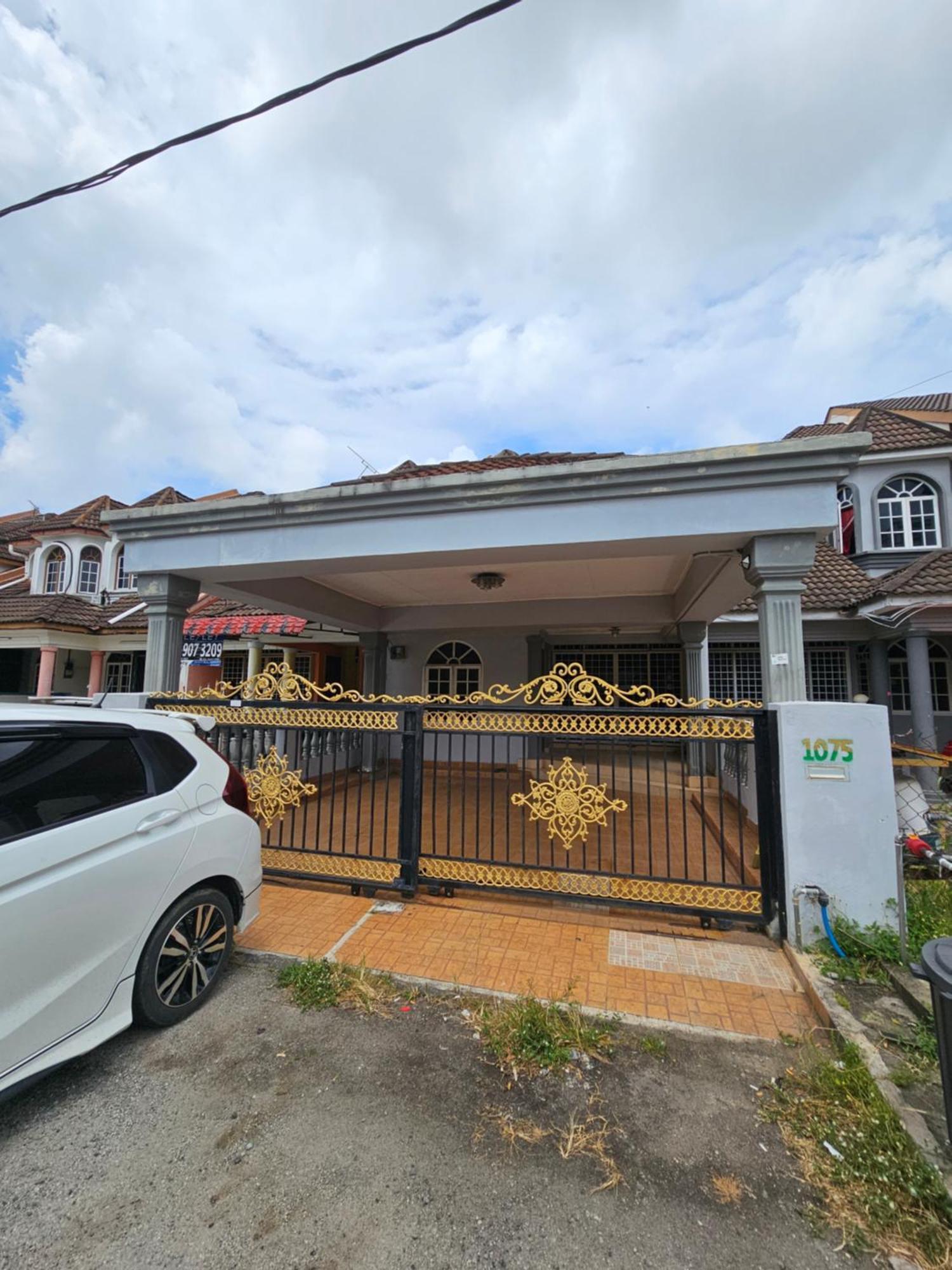 Ruhani Homestay 3 Kb - 4 Bedroom Fully Airconditioned With Wifi & Netflix Kota Bharu Zewnętrze zdjęcie
