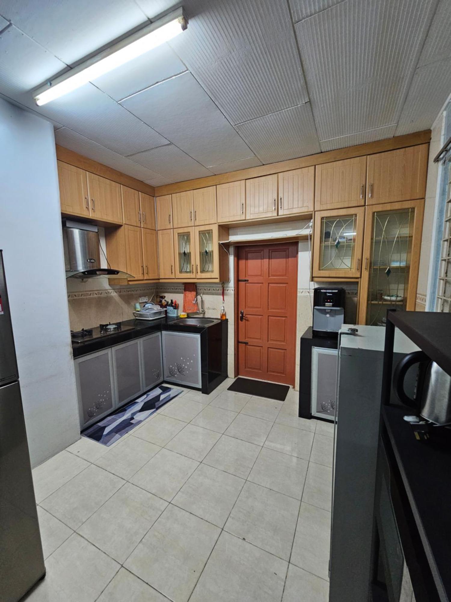 Ruhani Homestay 3 Kb - 4 Bedroom Fully Airconditioned With Wifi & Netflix Kota Bharu Zewnętrze zdjęcie