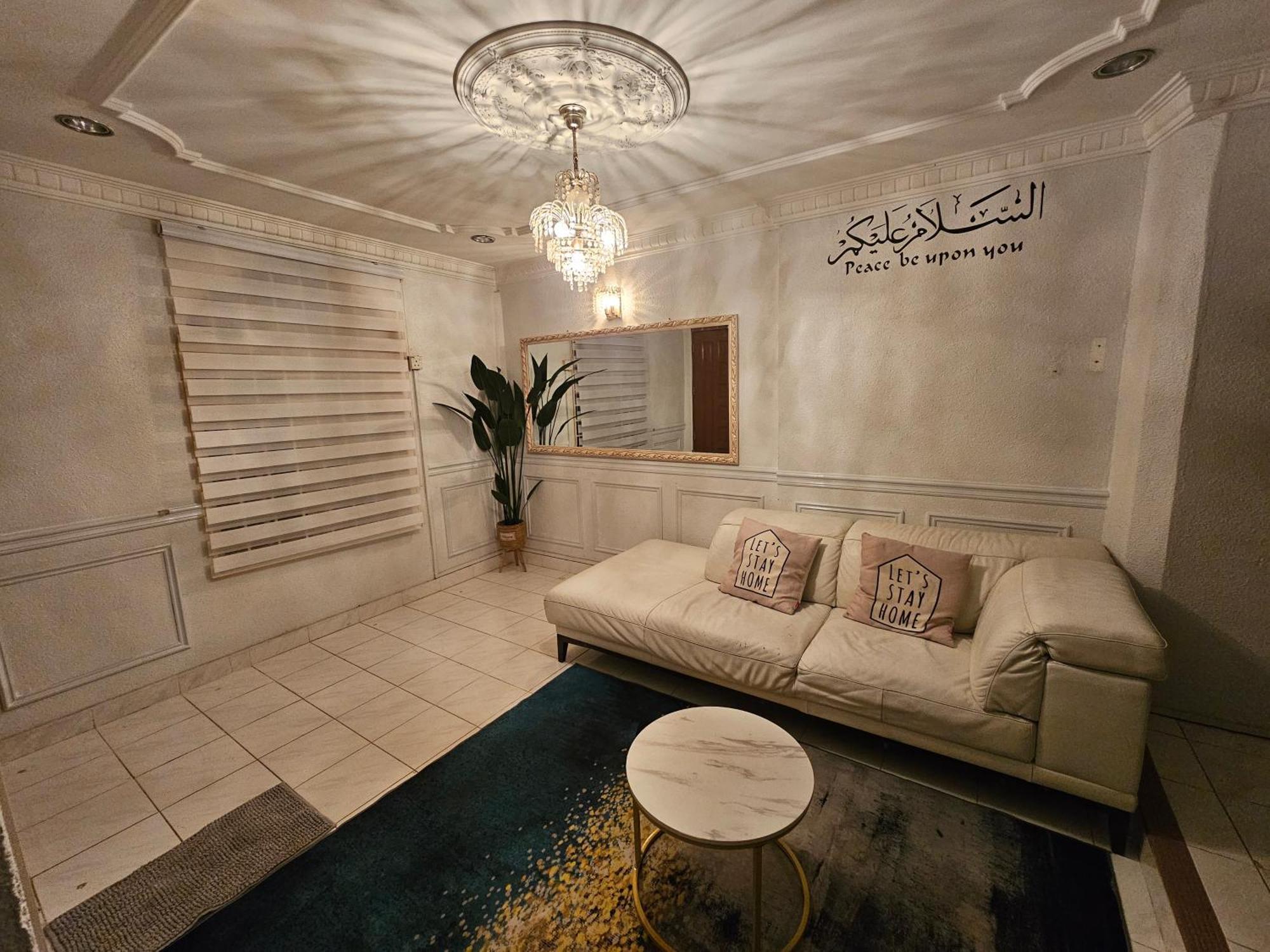 Ruhani Homestay 3 Kb - 4 Bedroom Fully Airconditioned With Wifi & Netflix Kota Bharu Zewnętrze zdjęcie